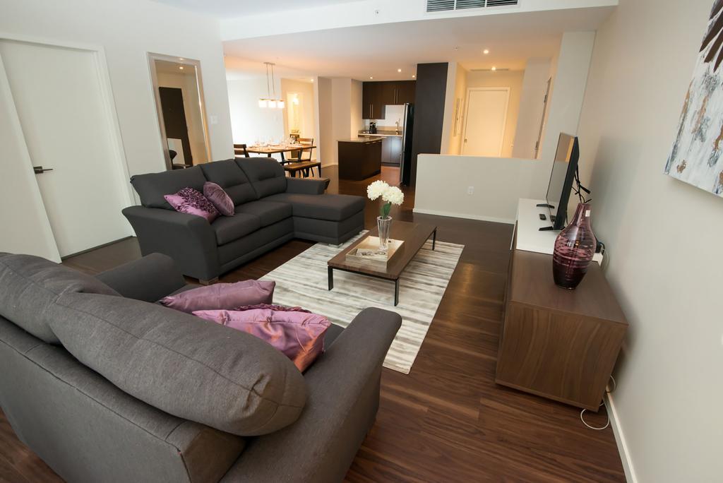 Nova Suites Inc. Галифакс Экстерьер фото